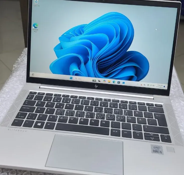 New Laptop HP EliteBook 840 G7 8GB Intel Core i5 SSD 512GB
