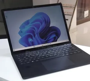 New Laptop Microsoft Surface Laptop 4 16GB Intel Core i7 SSD 512GB