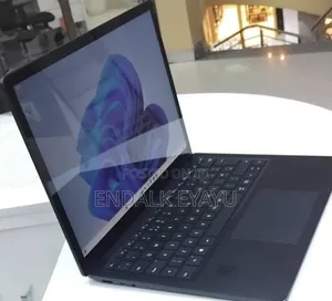 New Laptop Microsoft Surface Laptop 4 16GB Intel Core i7 SSD 512GB