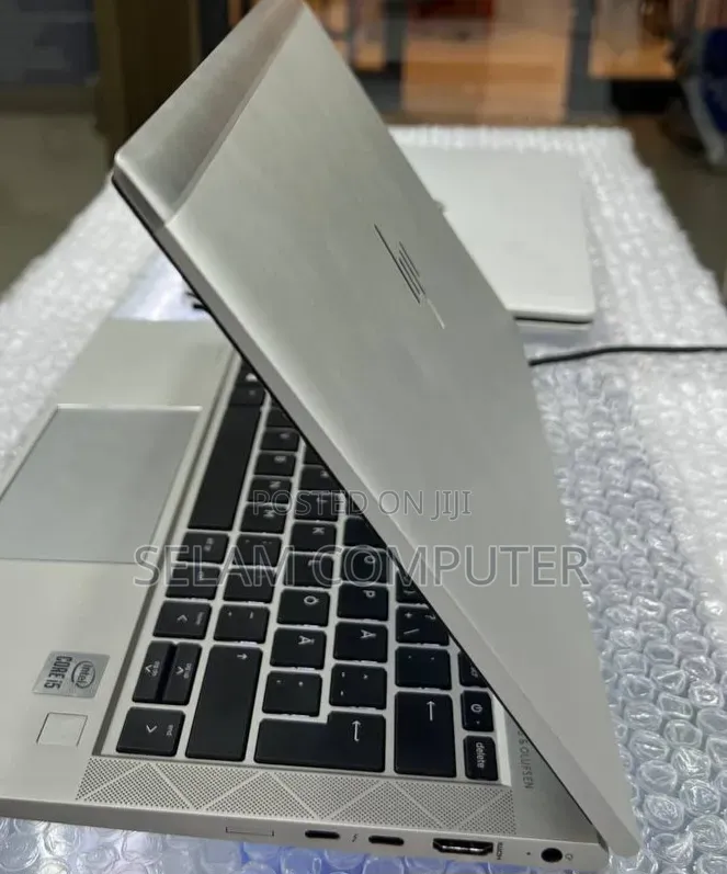 New Laptop HP EliteBook 830 16GB Intel Core i5 SSD 512GB