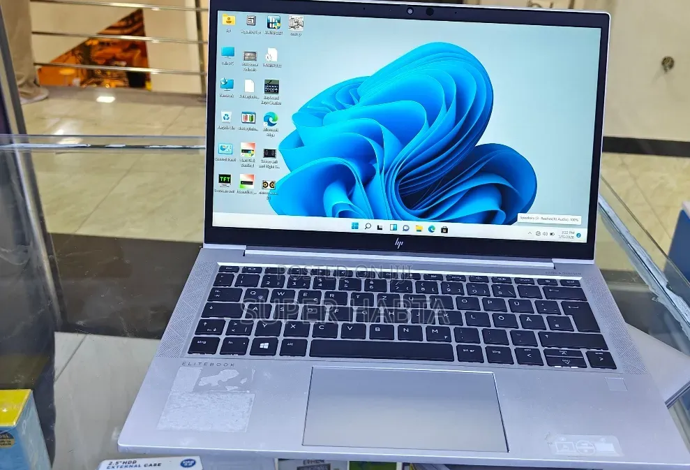 New Laptop HP EliteBook 845 G7 16GB Intel Core i5 SSD 512GB