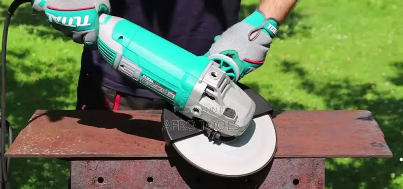 2400w Total Grinder