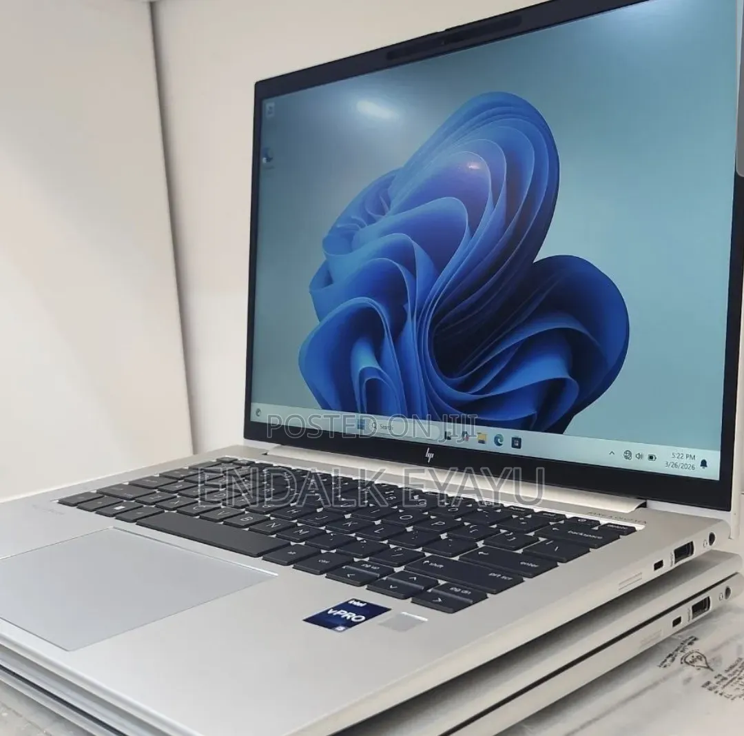New Laptop HP EliteBook 840 G9 16GB Intel Core i5 SSD 512GB