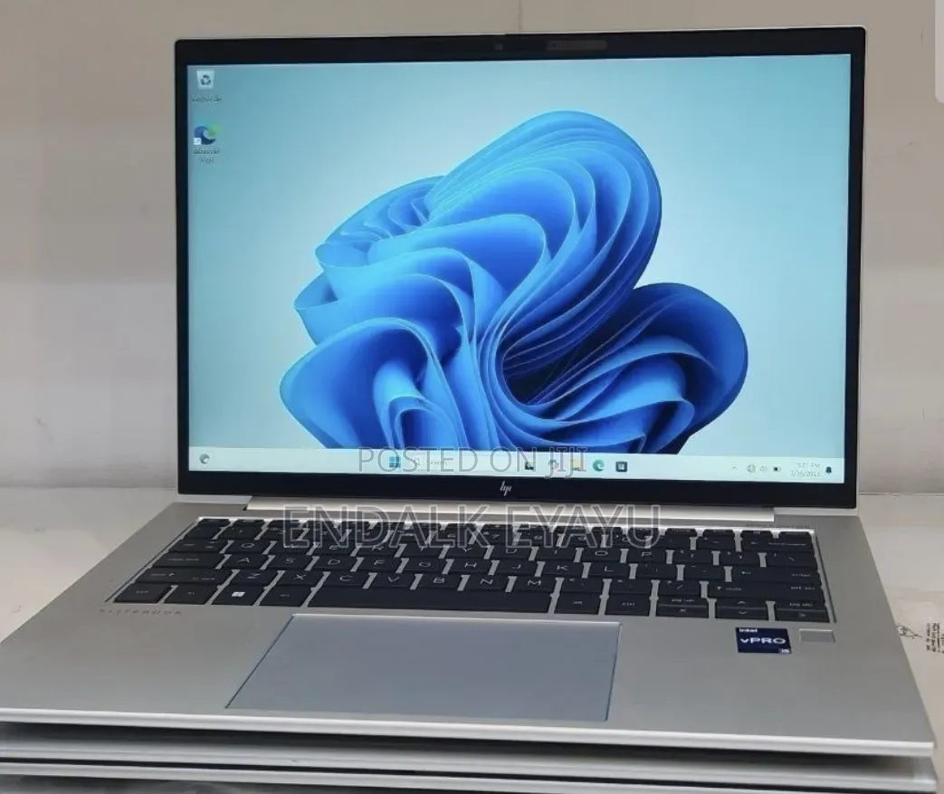 New Laptop HP EliteBook 840 G9 16GB Intel Core i5 SSD 512GB