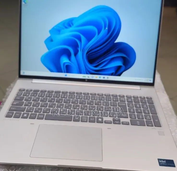 New Laptop HP EliteBook 640 G11 16GB Intel Core Ultra 7 SSD 512GB