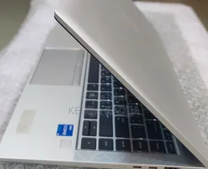 New Laptop HP EliteBook 840 G8 16GB Intel Core i5 SSD 512GB