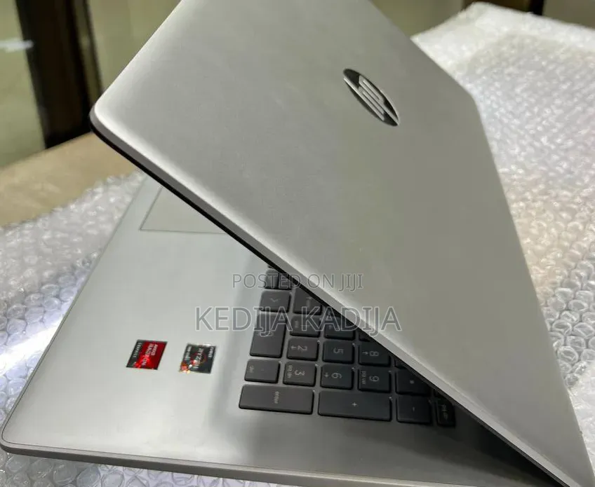 New Laptop HP Stream Notebook 8GB Intel Core i5 SSD 512GB
