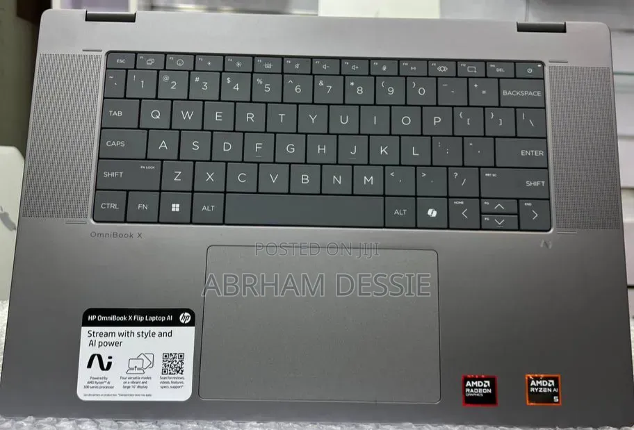New Laptop HP 16GB AMD Ryzen 5 SSD 512GB