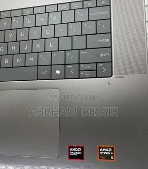 New Laptop HP 16GB AMD Ryzen 5 SSD 512GB