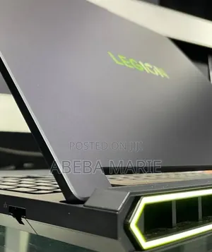New Laptop Lenovo Legion Pro 7 64GB Intel Core Ultra 9 SSD 2T