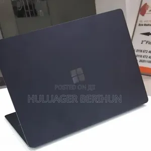 New Laptop Microsoft Surface 16GB Intel Core i7 SSD 512GB