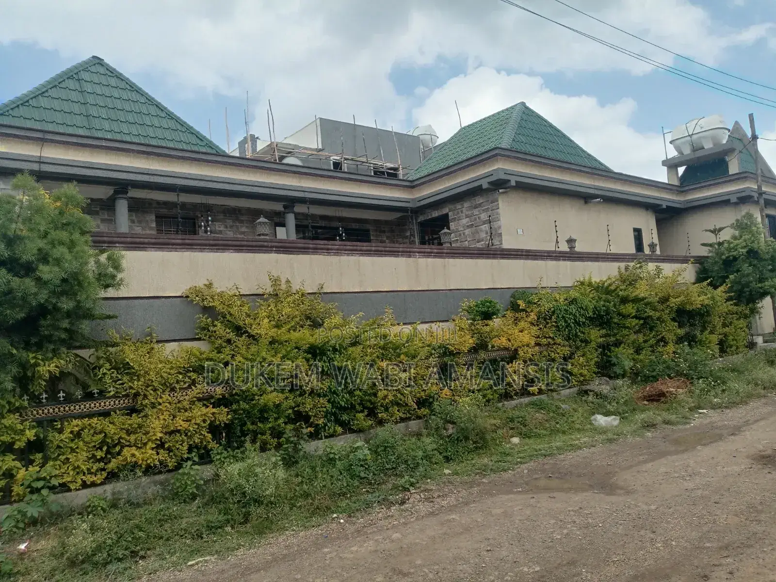 Furnished 12bdrm House in Dukem, East Shewa for sale