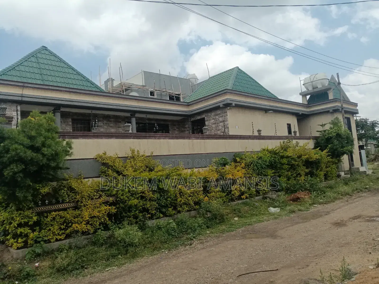 Furnished 12bdrm House in Dukem, East Shewa for sale