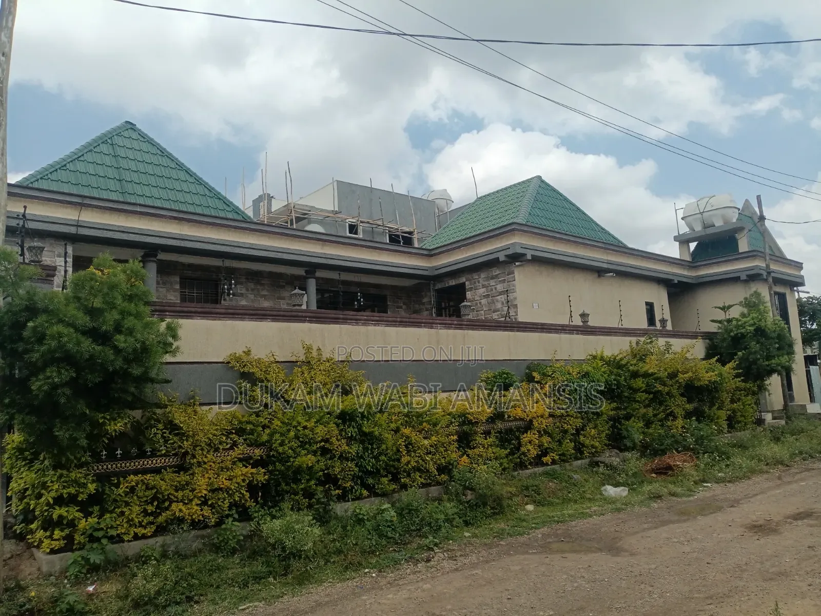Furnished 12bdrm House in Dukem, East Shewa for sale