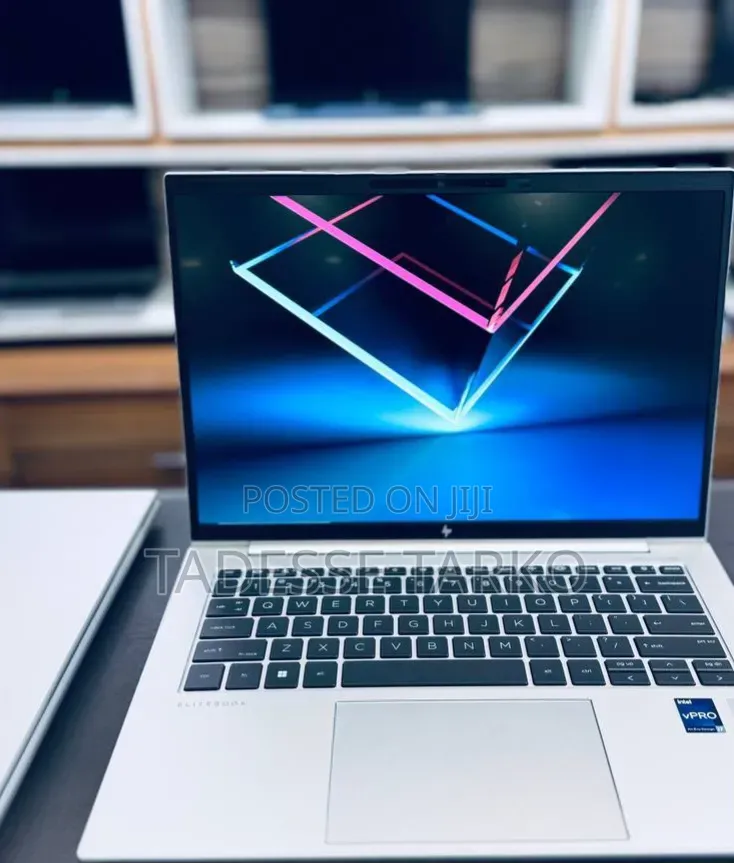 New Laptop HP EliteBook 840 G10 16GB Intel Core i7 SSD 512GB