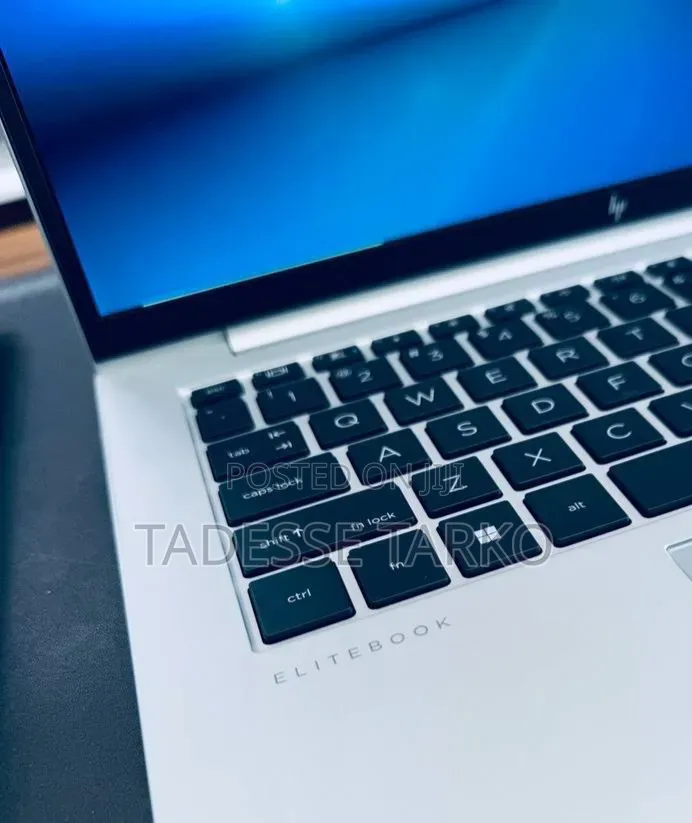 New Laptop HP EliteBook 840 G10 16GB Intel Core i7 SSD 512GB