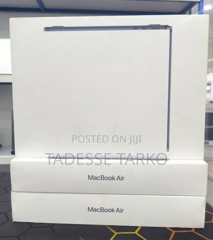 New Laptop Apple MacBook Air 2026 M5 13-inch 16GB Apple M5 SSD 512GB