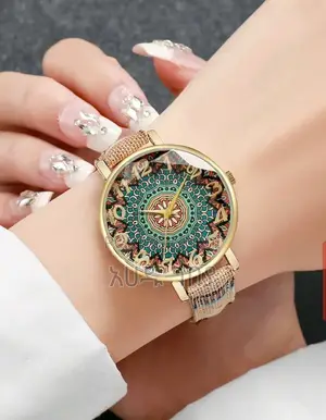 Women's Wach