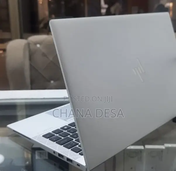 New Laptop HP EliteBook 840 G8 16GB Intel Core i5 SSD 512GB