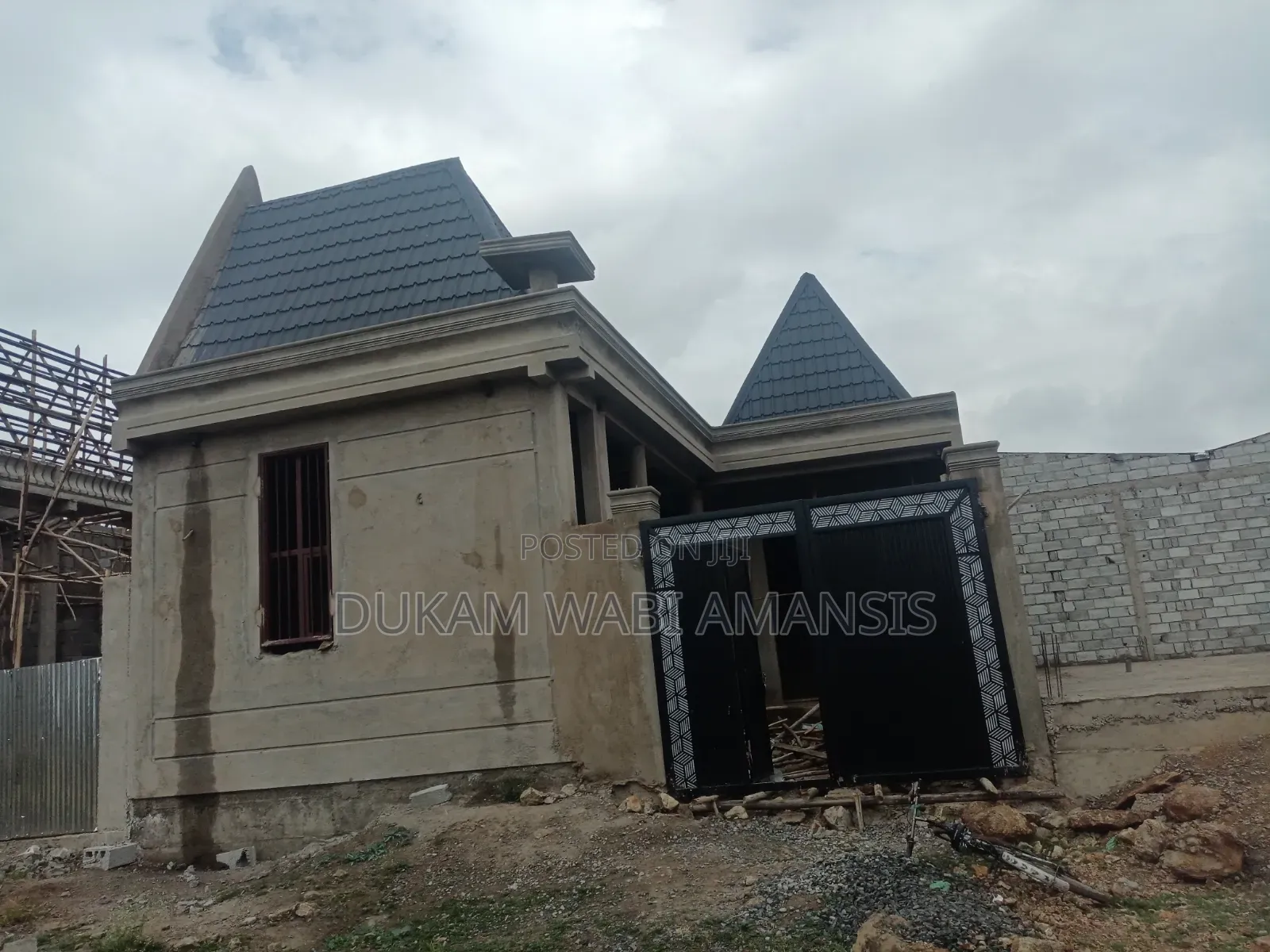 7bdrm Villa in Dukem, East Shewa for sale