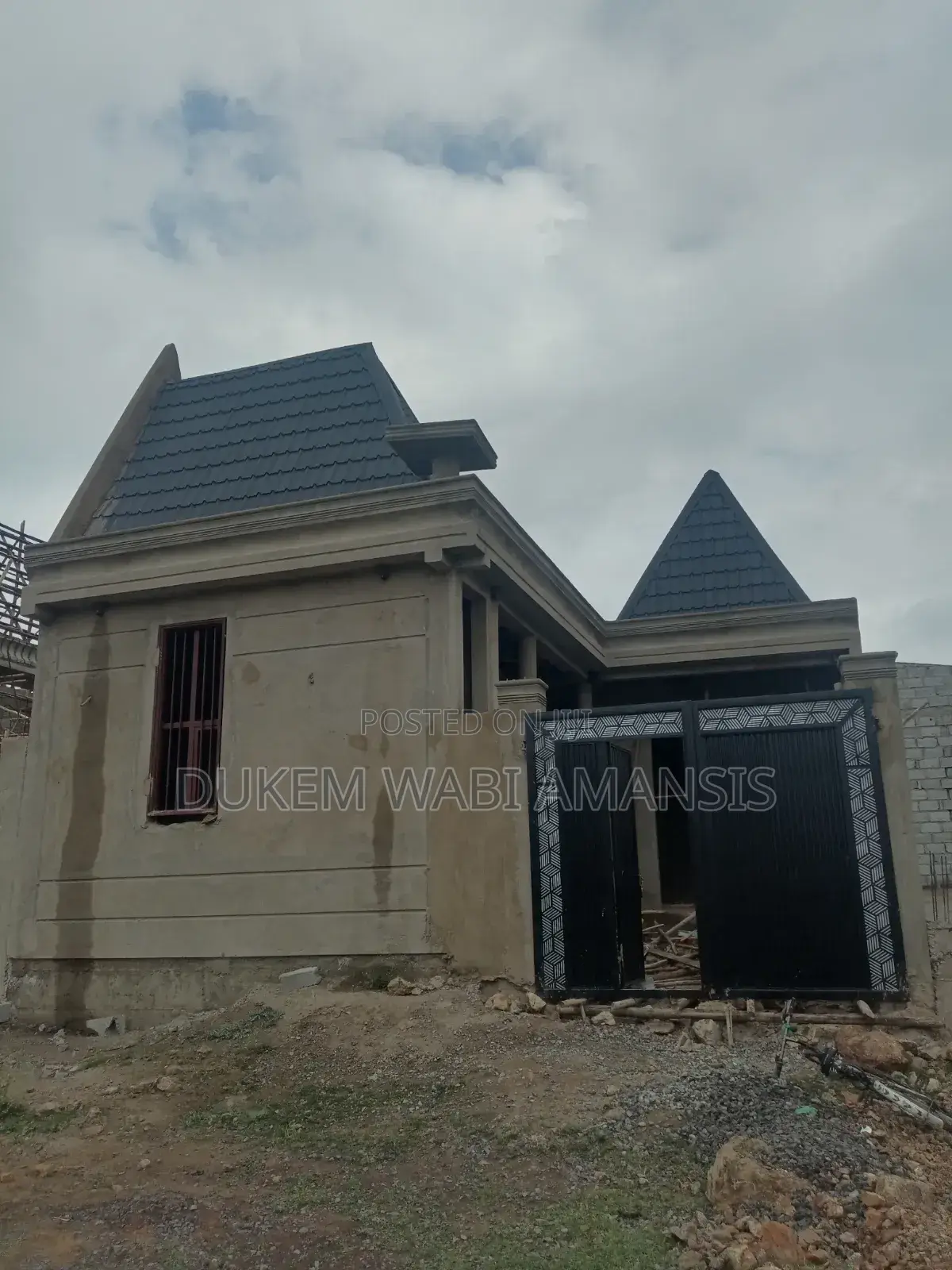 7bdrm Villa in Dukem, East Shewa for sale