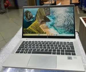 New Laptop HP EliteBook 830 G7 16GB Intel Core i5 SSD 512GB