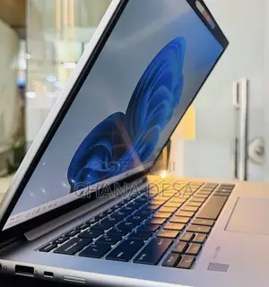 New Laptop HP EliteBook 840 G10 16GB Intel Core i7 SSD 512GB