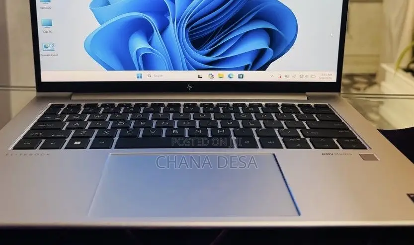 New Laptop HP EliteBook 840 G10 16GB Intel Core i7 SSD 512GB