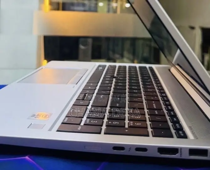 New Laptop HP EliteBook 840 G7 16GB Intel Core i5 SSD 512GB