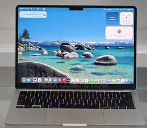 New Laptop Apple MacBook 16GB Apple M4 SSD 256GB