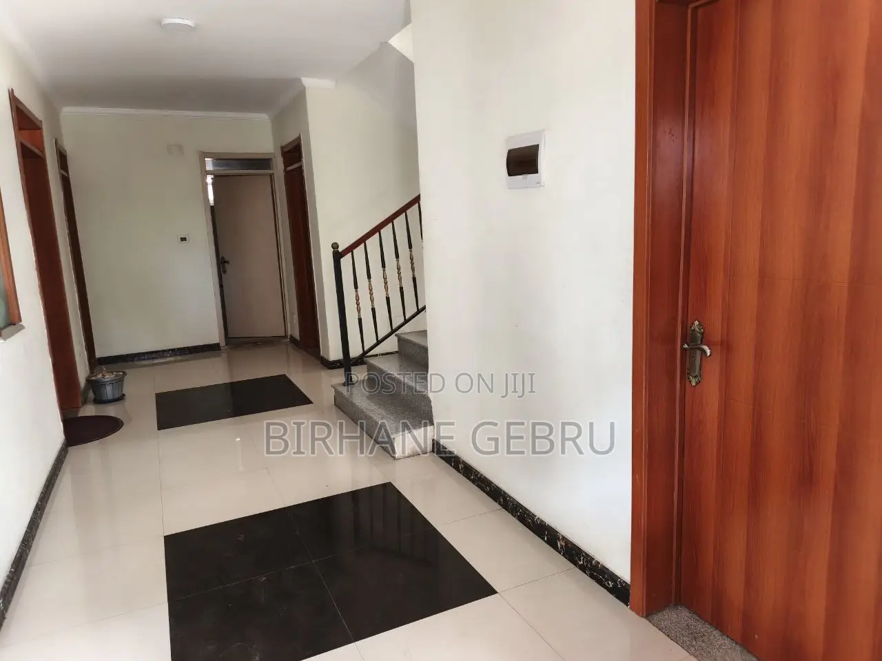 Furnished 8bdrm House in G+3 House Fernished, Bole for rent