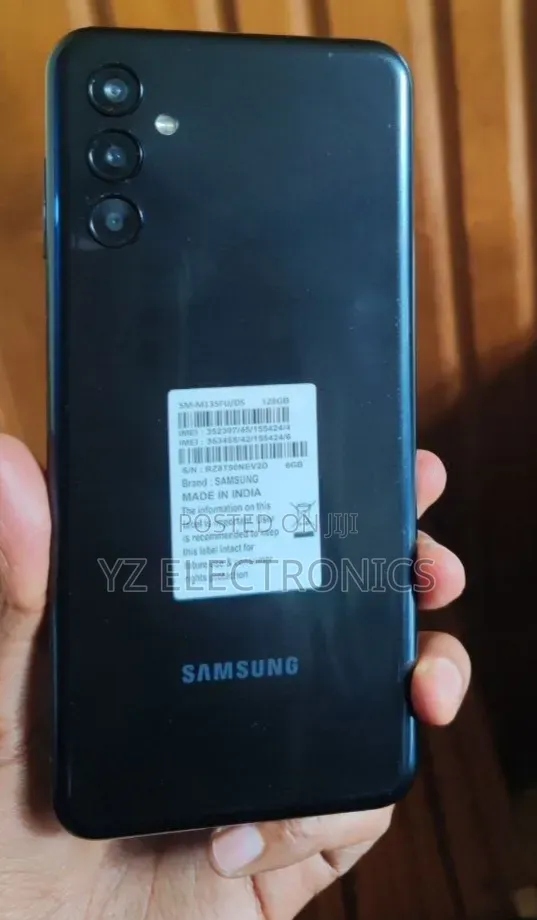 New Samsung Galaxy M13 128 GB Black