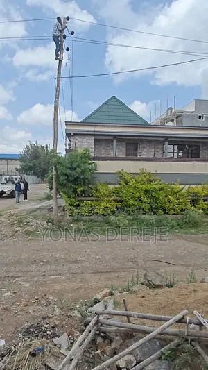 Furnished 8bdrm House in Dukem, East Shewa for sale