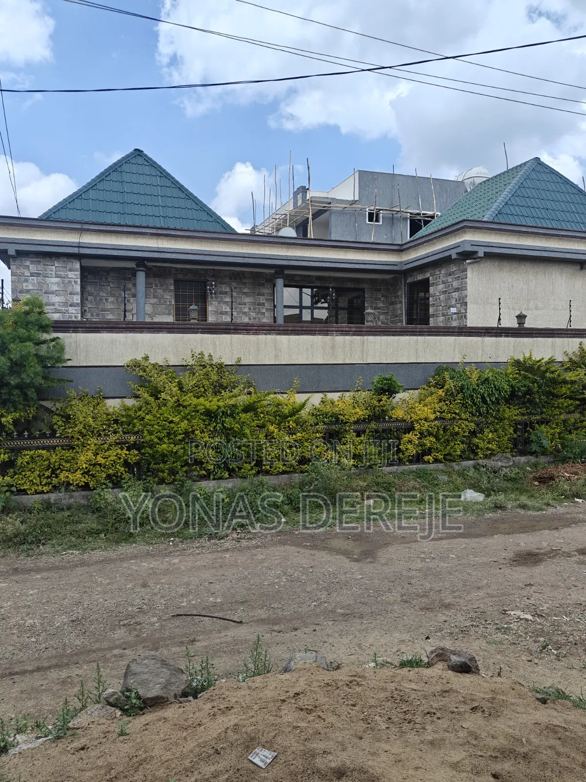 Furnished 8bdrm House in Dukem, East Shewa for sale