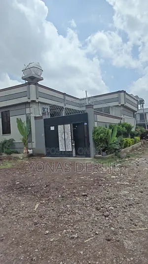 Furnished 5bdrm Villa in Dukem, East Shewa for sale