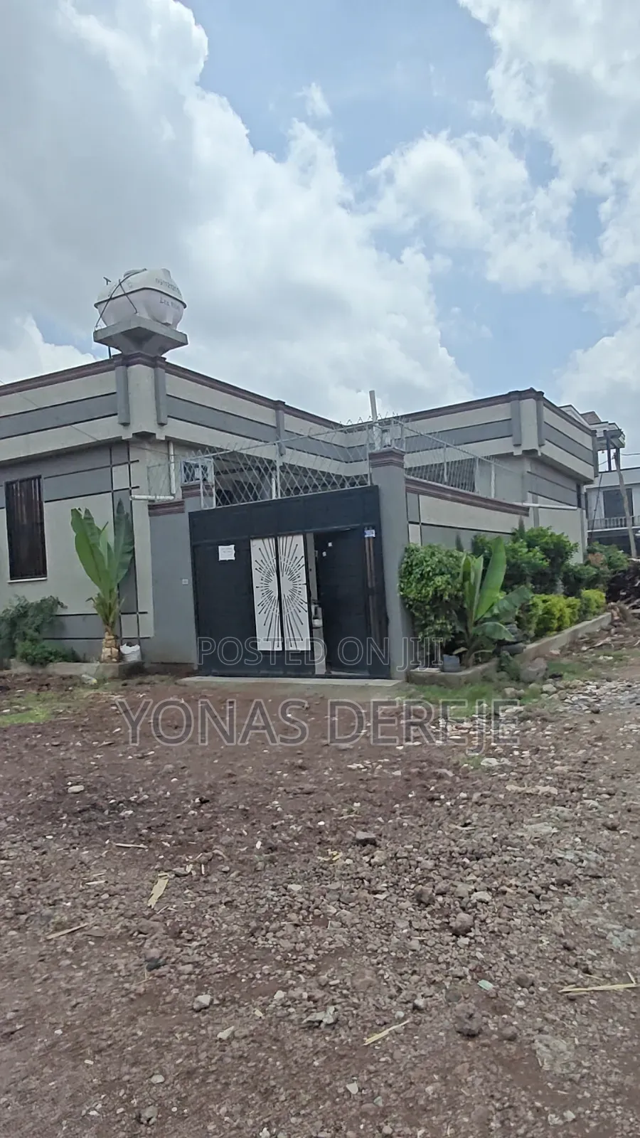 Furnished 5bdrm Villa in Dukem, East Shewa for sale