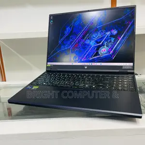 New Laptop Acer Predator Helios Neo 16 16GB Intel Core i9 SSD 1T