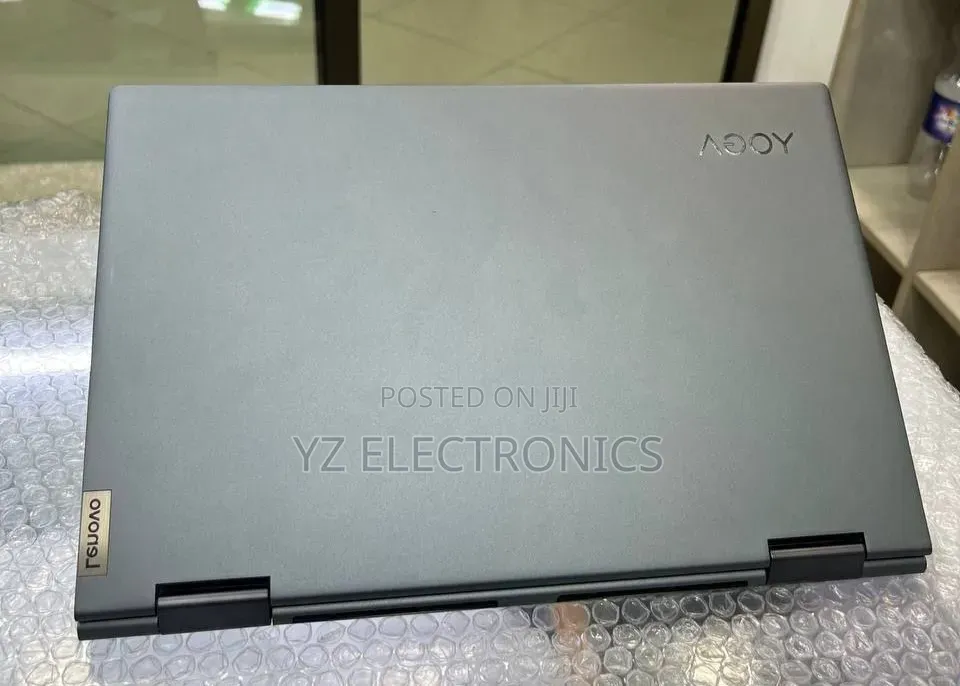 New Laptop Lenovo Legion 7 16GB AMD Ryzen 7 SSD 512GB