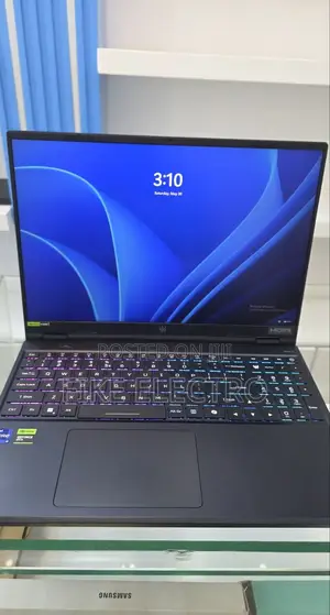 New Laptop Acer Predator Helios 300 16GB Intel Core i9 SSD 1T