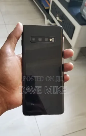 New Samsung Galaxy S10 Plus 128 GB Black