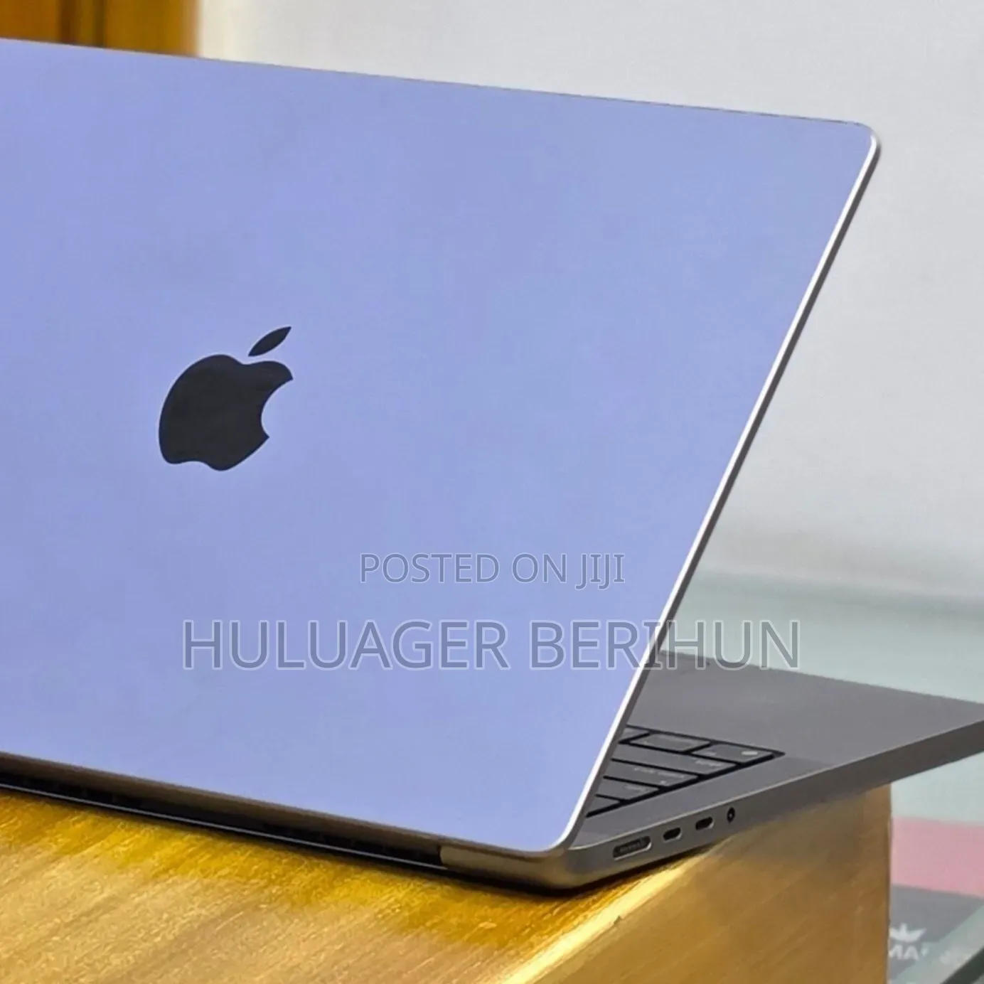 New Laptop Apple MacBook Pro 2020 M1 16GB Apple M1 SSD 512GB