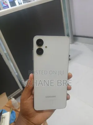 Samsung Galaxy A06 128 GB White