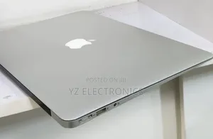 New Laptop Apple MacBook 2013 8GB Intel Core i7 SSD 256GB