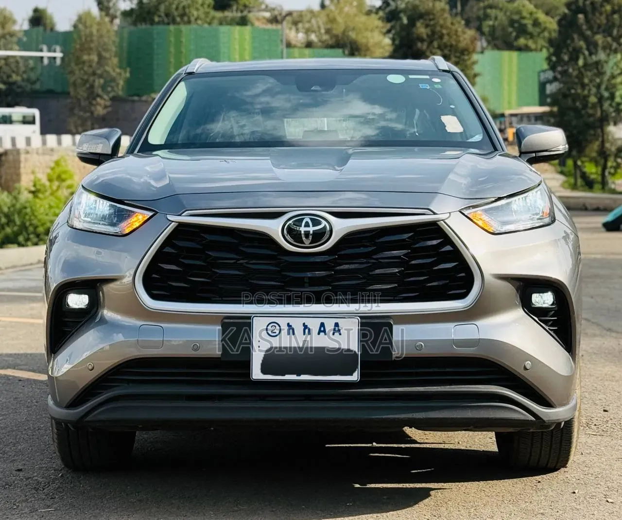 Toyota Highlander Hybrid Limited AWD 2025 Gray