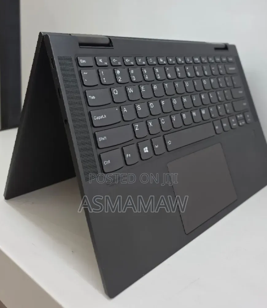 New Laptop Lenovo Yoga 330 16GB Intel Core i5 SSD 512GB