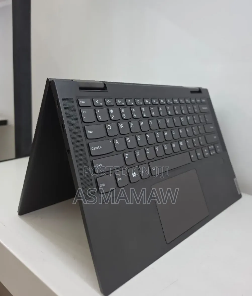 New Laptop Lenovo Yoga 330 16GB Intel Core i5 SSD 512GB