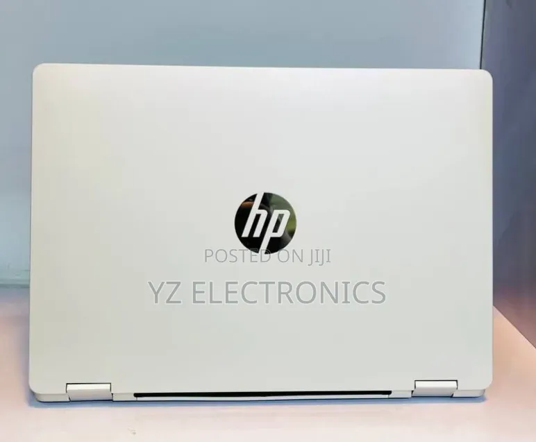 New Laptop HP OmniBook 5 Flip 16GB Intel Core i7 SSD 512GB