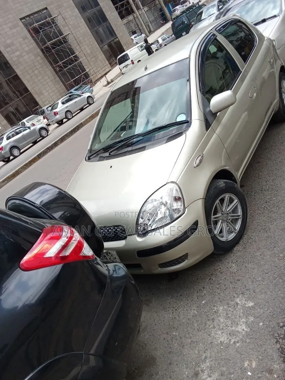 Toyota Vitz 2002 Gold