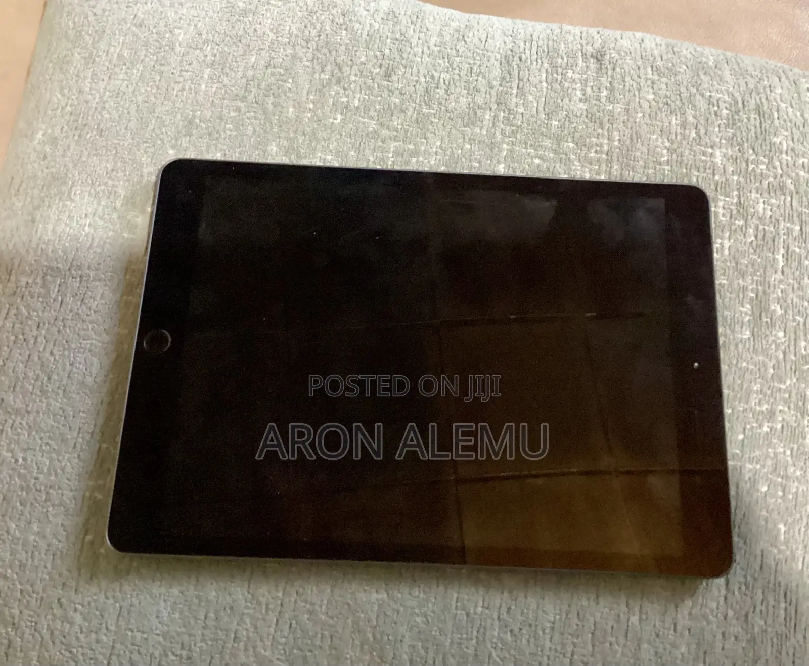 Apple iPad 10.2 (2020) 128 GB Gray