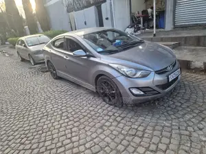 Hyundai Avante 2012 Silver